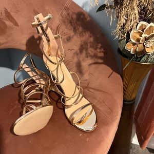 Rose gold, size 11.5